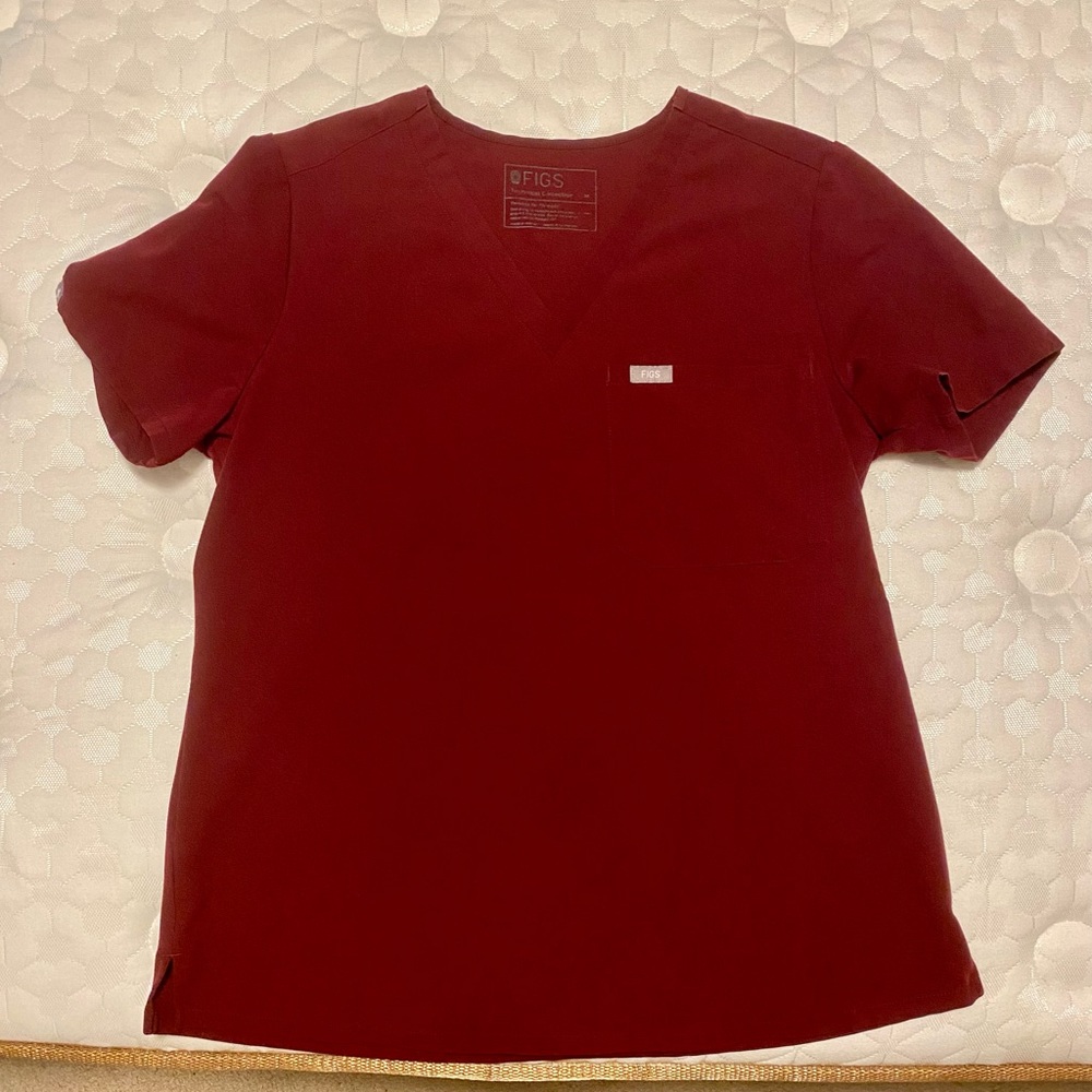 Figs Technical Collection Scrub Top - Like New!